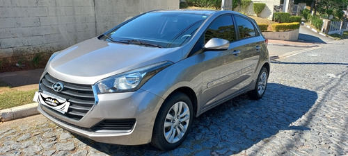 Imagem 3 de 9 de Hyundai Hb20 2017 1.0 Comfort Plus Flex 5p