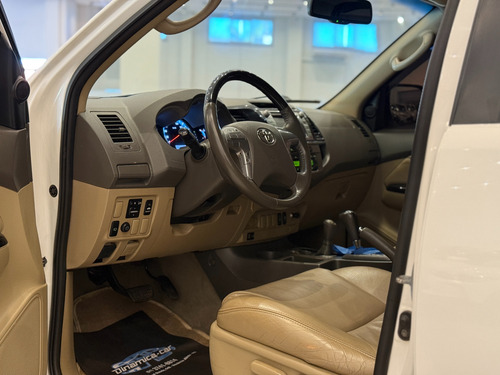 Toyota SW4 3.0 Srv 5l 4x4 Aut. 5p 171 hp