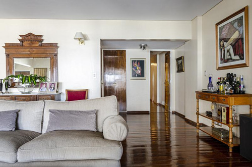 Departamento 6 Ambientes Balcon Aterrazado 2 Cocheras Y Seguridad En Barrio Norte