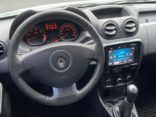 Renault Duster 1.6 TECH ROAD 4X2 16V FLEX 4P MANUAL