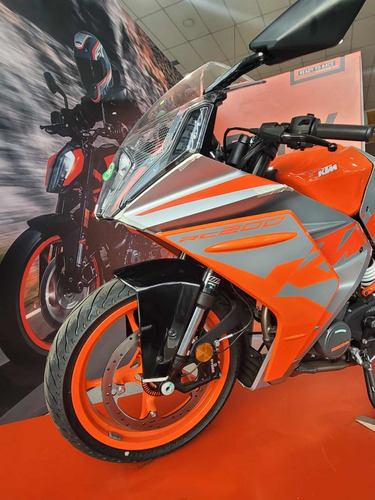 Imagen 24 de 25 de Ktm Rc 200