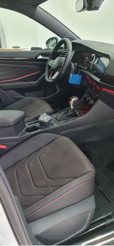 Volkswagen Vento 2.0 Tsi Gli 211cv App Connect
