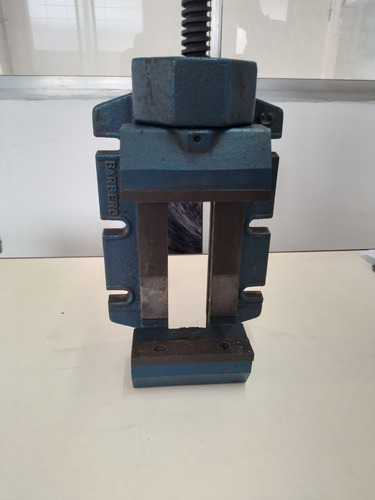 Morsa Plana 150mm Para Agujereadora (Usado)