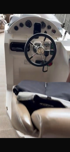 Pontoon Catamarã Vcat 900 2022 + Motor 200hp Mercury