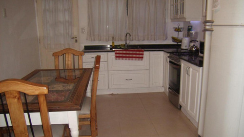 Imagen 6 de 18 de Chalet En Planta Baja - 3 Ambientes - Reciclado