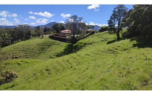 Finca Vía Rionegro La Ceja (quirama)
