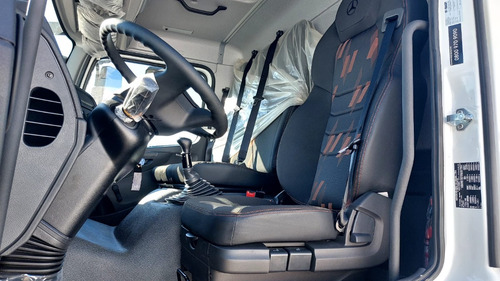 Mercedes Benz Mb Atego 1726 Ano 2024 No Chassi