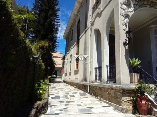 Imagem 3 de 10 de Casa- Petrópolis, Centro - 32350