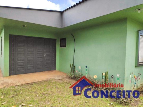 Imagem 3 de 21 de C282 - Excelente Residência De Esquina A 450 Metros Do Mar
