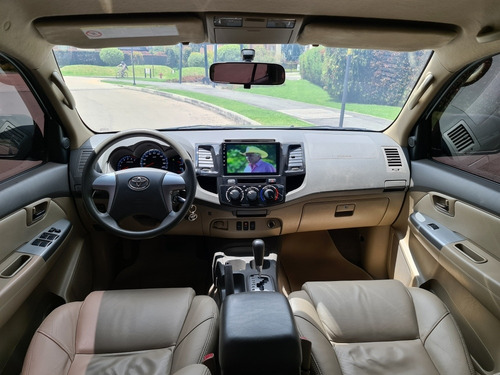 Toyota Fortuner 2013 2.7l 4x2