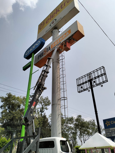 Renta De Grúas Hiab, Titanes Y Telescópicas