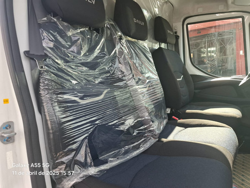 Iveco Daily 3.0 Furgon 55c16 H2 155cv 12.3m3 3300