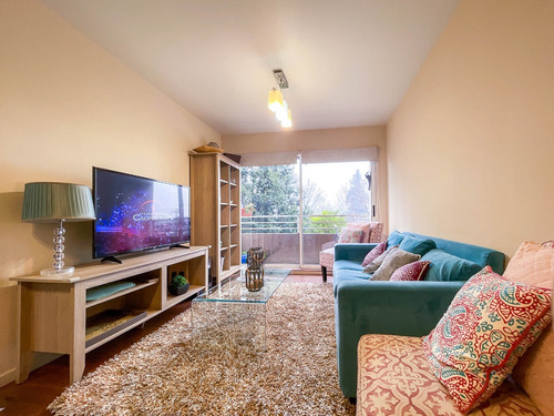 Arriendo De Departamento En Avenida Los Carreras, En Los Áng