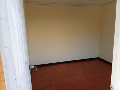Venta Casa 3d 2b, 264 M2 Total,metro Conchalí, Directo Dueña