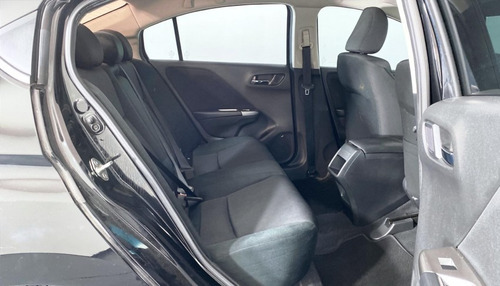 Imagem 12 de 15 de 141982 - Honda City 2017 Com Garantia