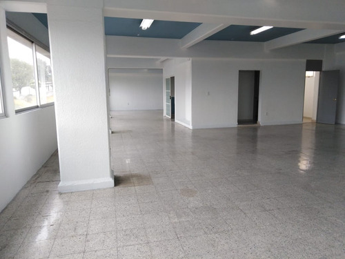 Bodega En Renta A 5 Minutos De Av Las Torres Y Periferico