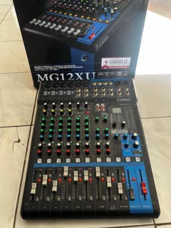 Mixer Yamaha Mg12xu