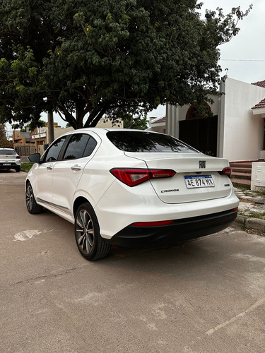 Fiat Cronos 1.8 16v Precision At6 Pack Premium