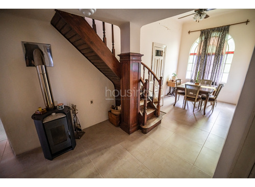 Próximo Prado, Gran Casona, Ideal Familia O Empresa