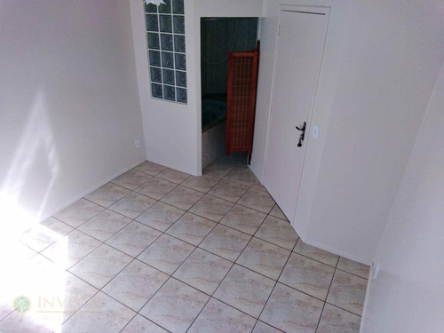 Imagem 24 de 30 de Apartamento Com Ótima Localização No Centro De Florianópolis. - Ap3865
