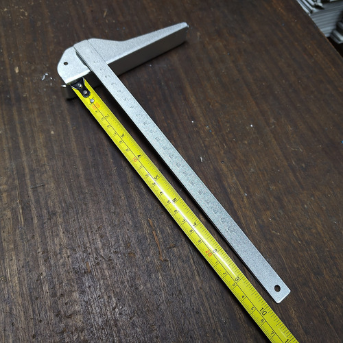 Guia De Metal Para Sierra Circular 20cm X 16mm Espesor