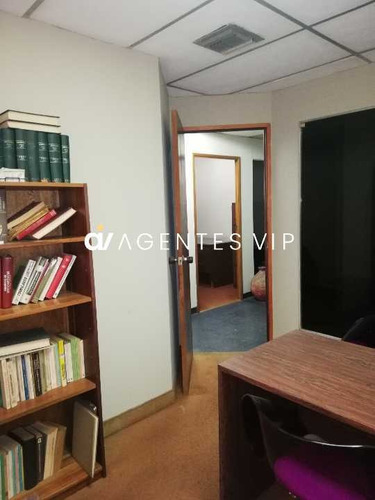 Imagen 20 de 25 de Se Vende Local Comercial Centro Profesional Anibal Dominicci
