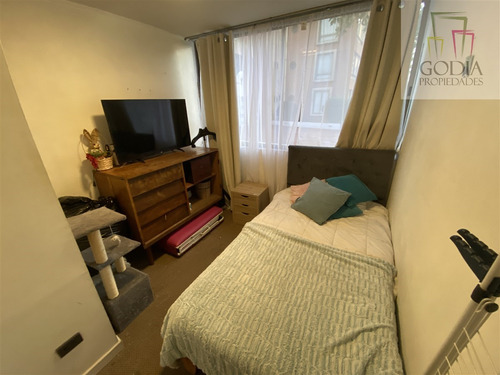 Departamento En Venta De 3 Dorm. En Macul