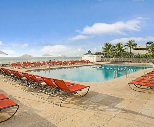 Departamento Monoambiente En Venta - 1 Cochera - 39mts2 - Sunny Isles, Florida