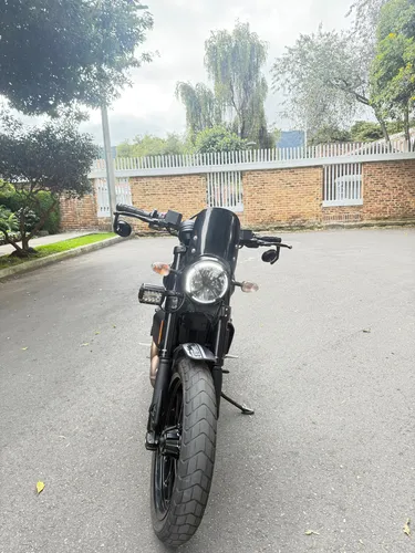 Ducati Scrambler 800 Dark - Varios Extras.