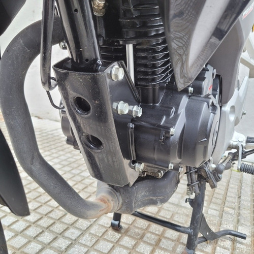 Imagen 20 de 24 de Honda Cb 190 R 2017