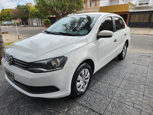 Volkswagen Voyage 1.6 Comfortline 101cv