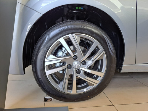 Imagen 8 de 25 de Peugeot 208 Feline Tiptronic Am23.5 0km