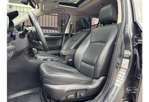 Subaru Outback 2.5 AWD CVT Limited Eyesight