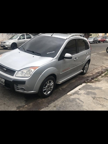 Imagem 1 de 4 de Ford Fiesta 2010 1.6 Trail Flex 5p