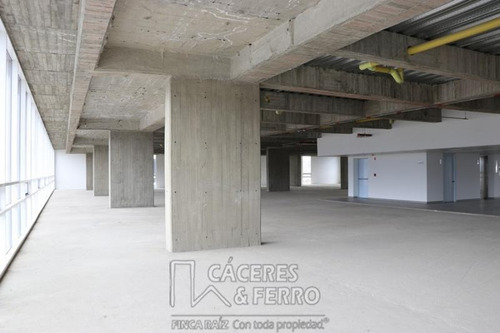 Imagen 14 de 17 de Local En Arriendo En Bogotá Puente Aranda. Cod 19237