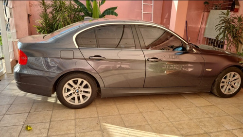 BMW Serie 3 2.5 323i Active Stept