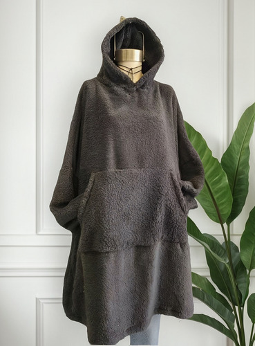 Maxi Buzo Manta Canguro Capucha Oversize Peluche Corderito