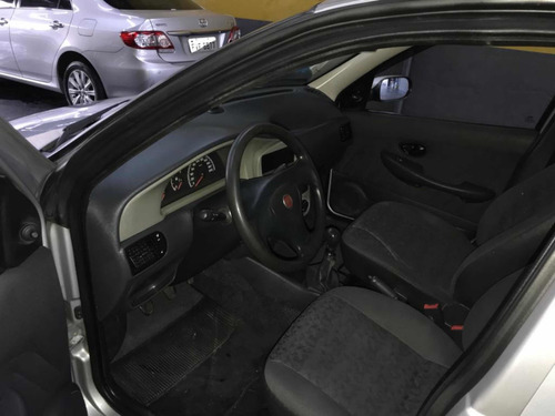 Fiat Siena 2010 1.0 Fire Flex 4p