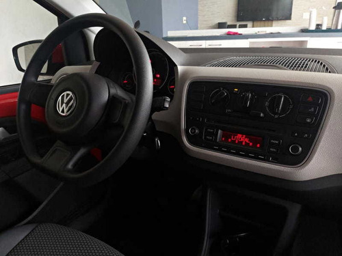 Imagem 8 de 14 de Volkswagen Up! 1.0 Tsi Move 5p