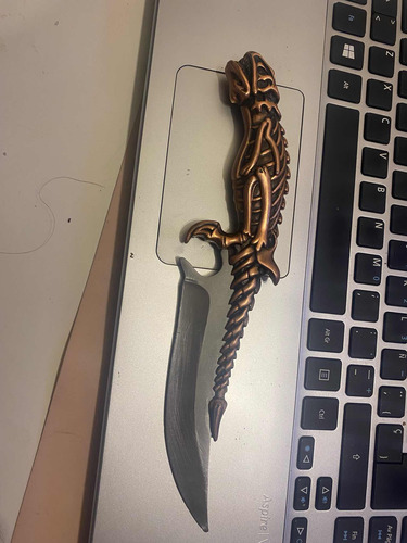 Cuchillo Empuñador Dragón