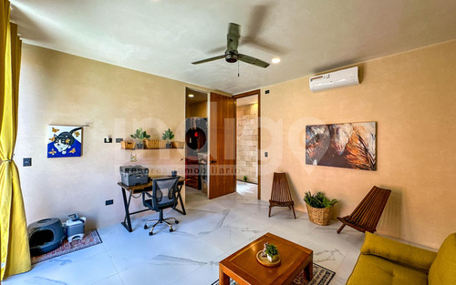 Casa De Una Planta Amueblada En Venta En Mérida En Residencial Mirova, Dzityá