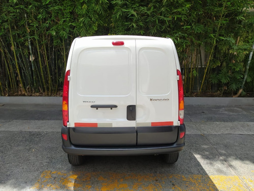 Imagen 6 de 12 de Renault Kangoo Zen Ac 1.6l Tm 2018