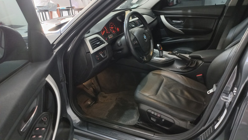 BMW 330i 2.0 320i Sedan At