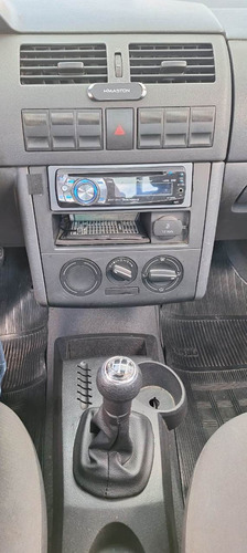 Volkswagen Saveiro 1.6 Total Flex 2p