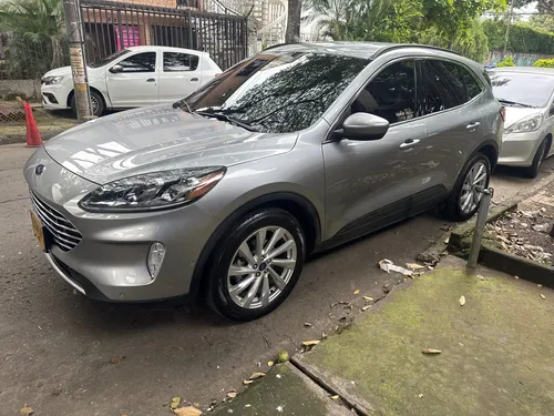 Ford Escape 2.0 Titanium
