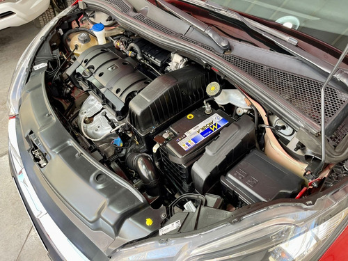 Imagen 11 de 11 de Peugeot 208 1.6 5ptas Allure 115cv