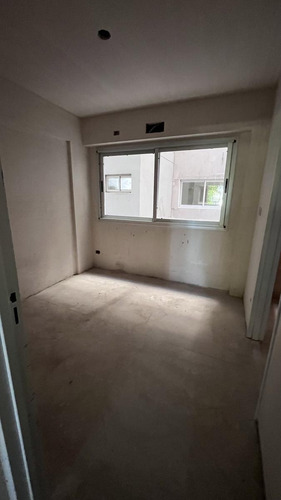 Argerich 1700- Departamento De 2 Ambientes Al Frente Con Dormitorio En Suite.