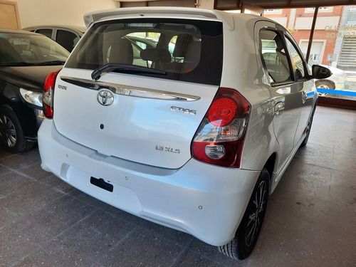 Imagen 5 de 14 de Toyota Etios Xls Pack Mt