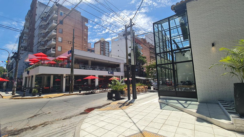 Casa En Venta O Alquiler Comercial - Quilmes Centro - Plaza Conesa