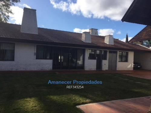 Casa 3 Dormitorios En Carrasco Sur, En Una Planta...